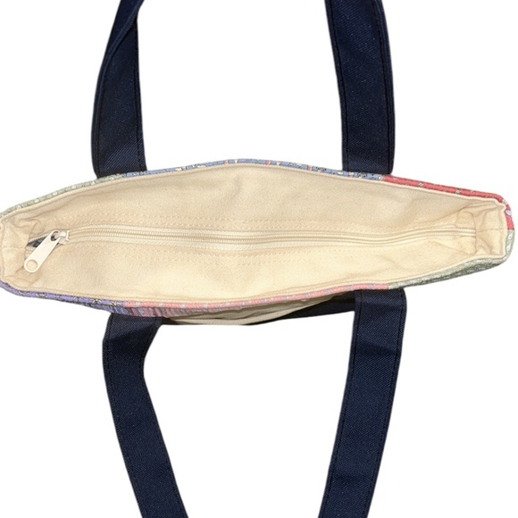 Vineyard Vines Canvas Fabric Whale Sailboat Palm Tree Golf Printed Tote Bag - Picture 9 of 14